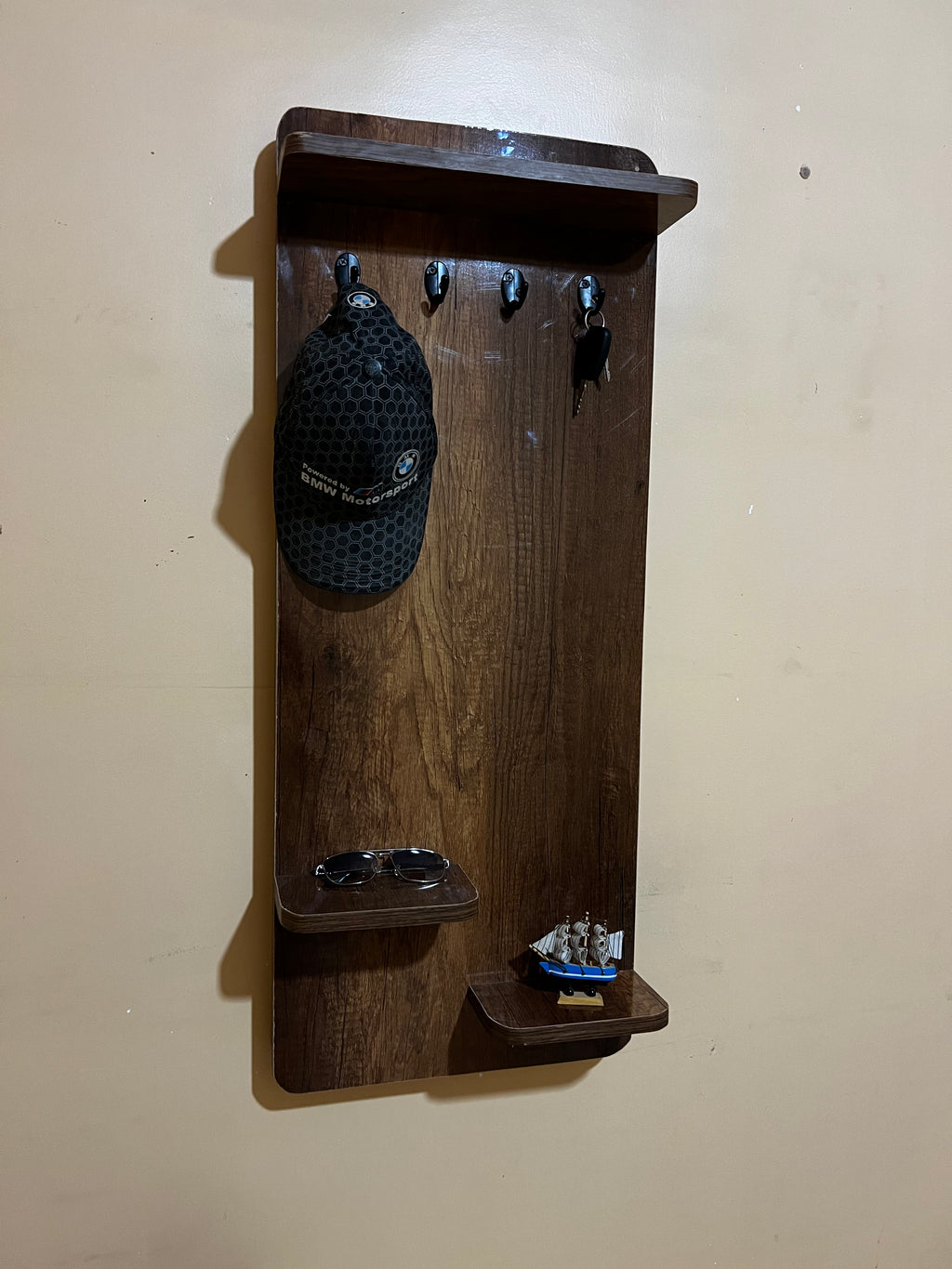 Miroir modern multifonctionnel - مرآة حائط عصرية
