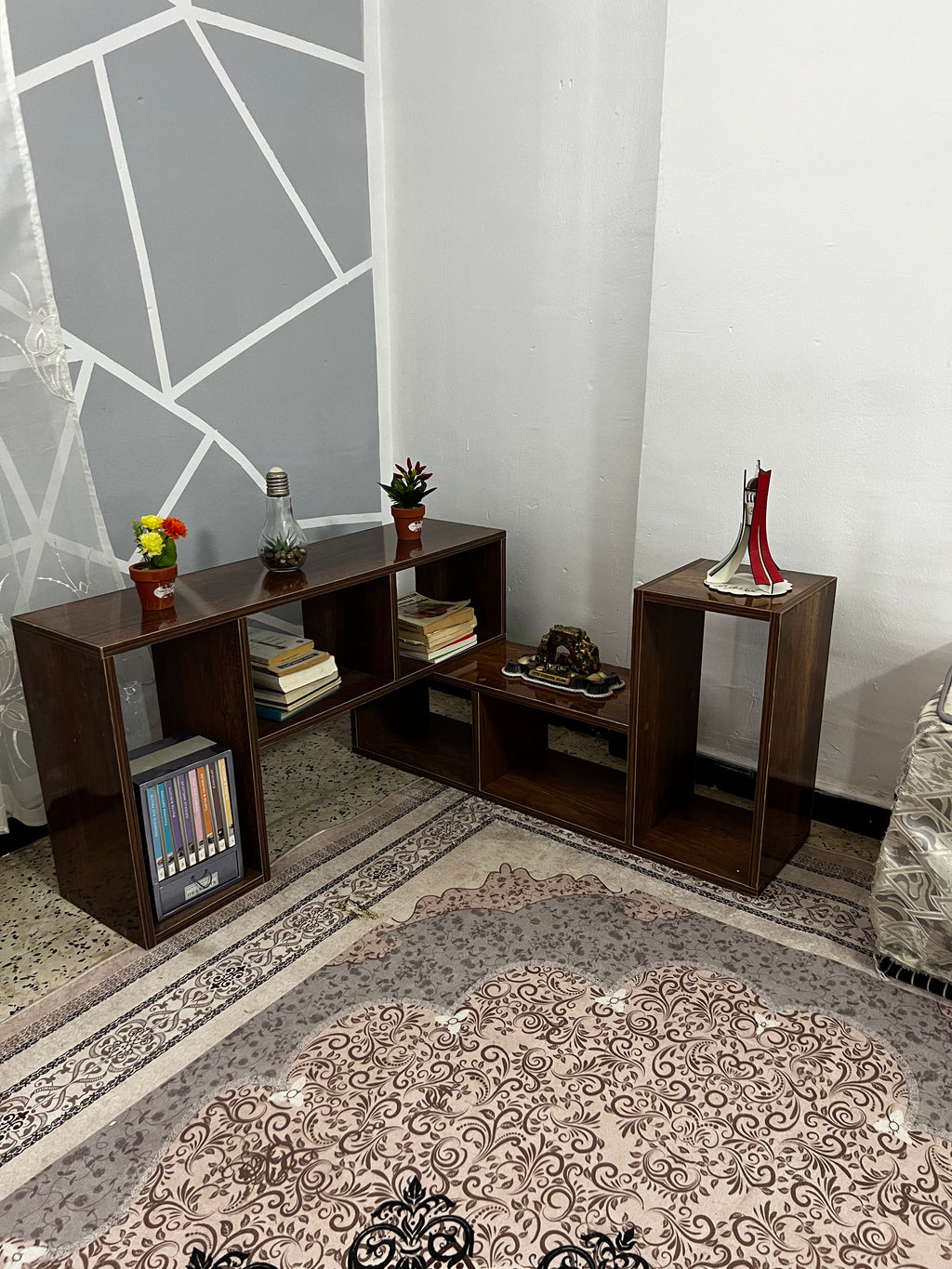 Meubles modernes multifonctionnels 12 position -  أثاث خشبي متعدد الوظائف 12 في 1