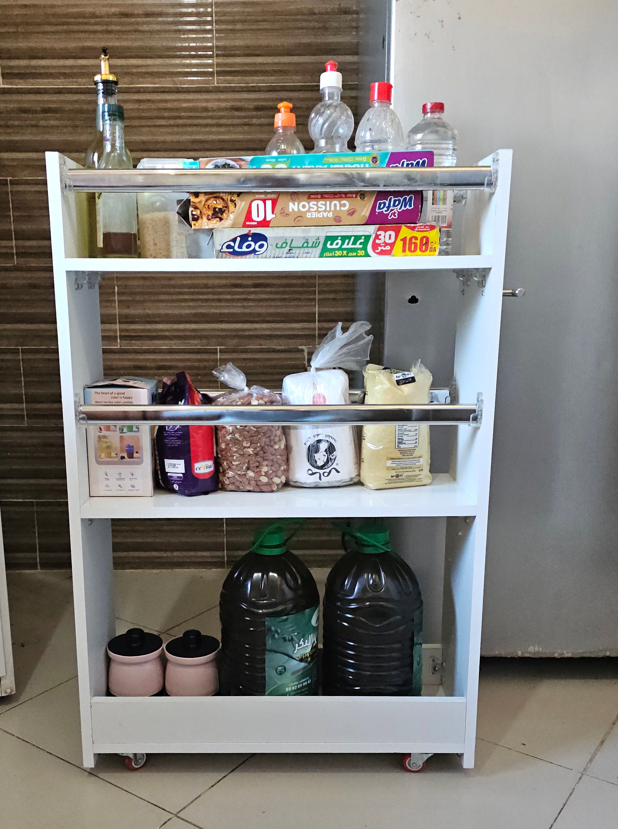 Organisateur  منظم لاستغلال المساحات الضيقة